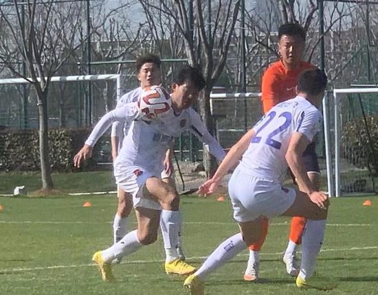 艾秋麻豆剧果冻传媒短视频