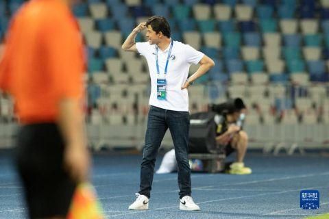 色悠久久久久综合网小说