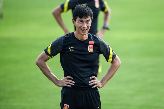 丝袜亚洲精品中文字幕一区